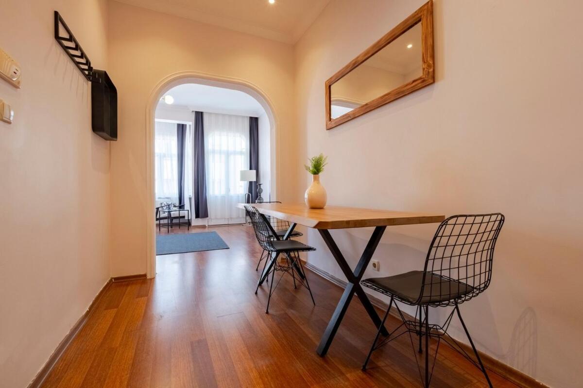Daire High-ceiling 3-bedroom